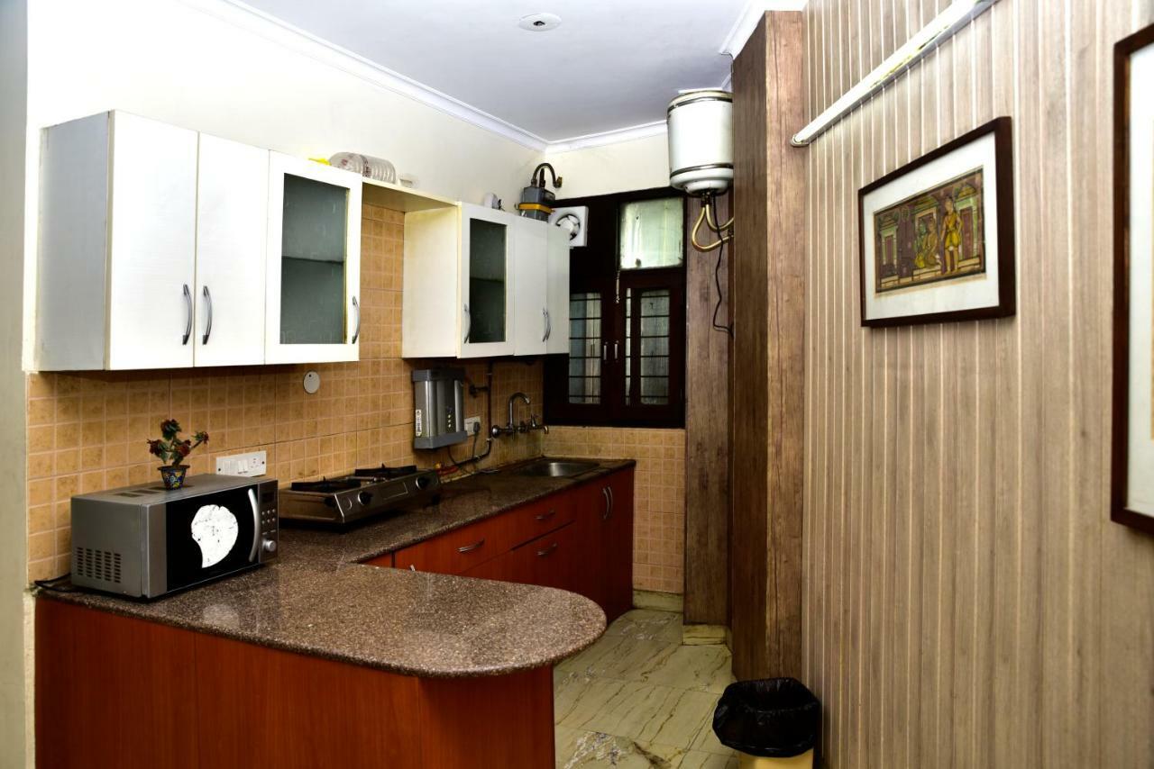 2Bhk Comfortable Furnished Serviced Apartments In Hauz Khas - Woodpecker Apartments New Delhi Exterior foto